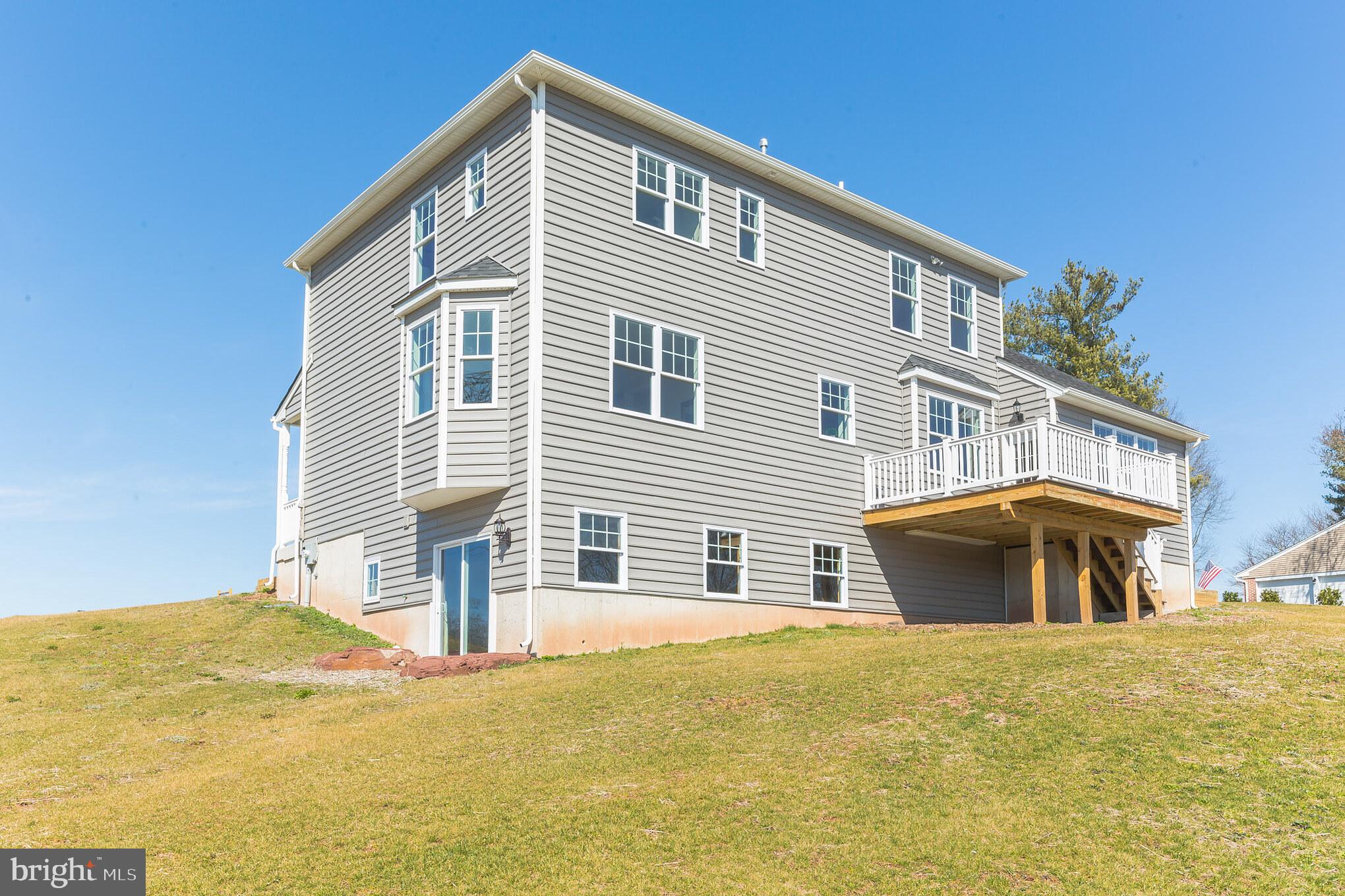756 Halteman Road Souderton, PA 18964 - Photo 4 of 50 Gallery Image 4