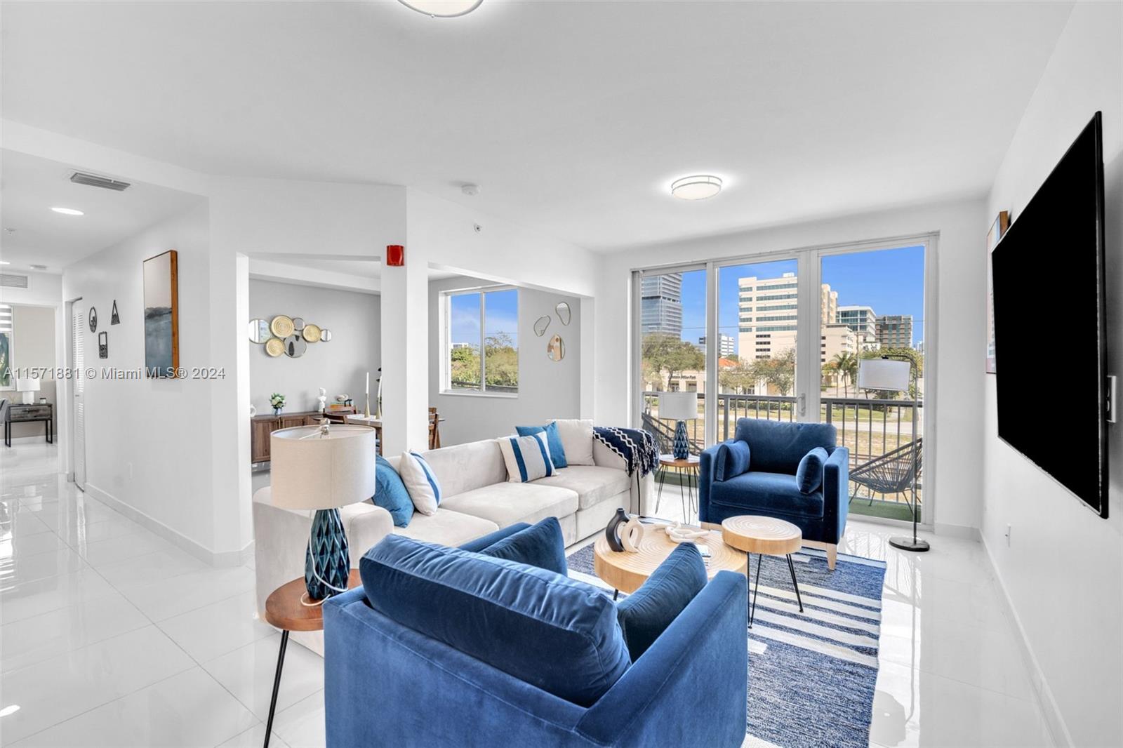 2651 Northeast 212th Ter Unit 307