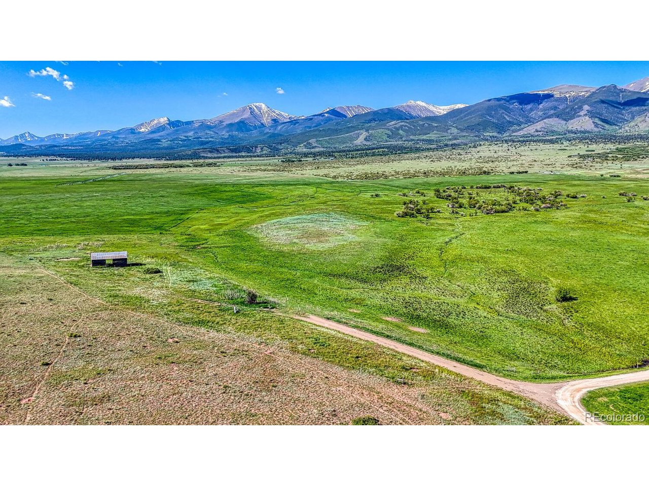 500 Two Creeks Cotopaxi, CO 81223 - Photo 28 of 50 a black and white photo of a room