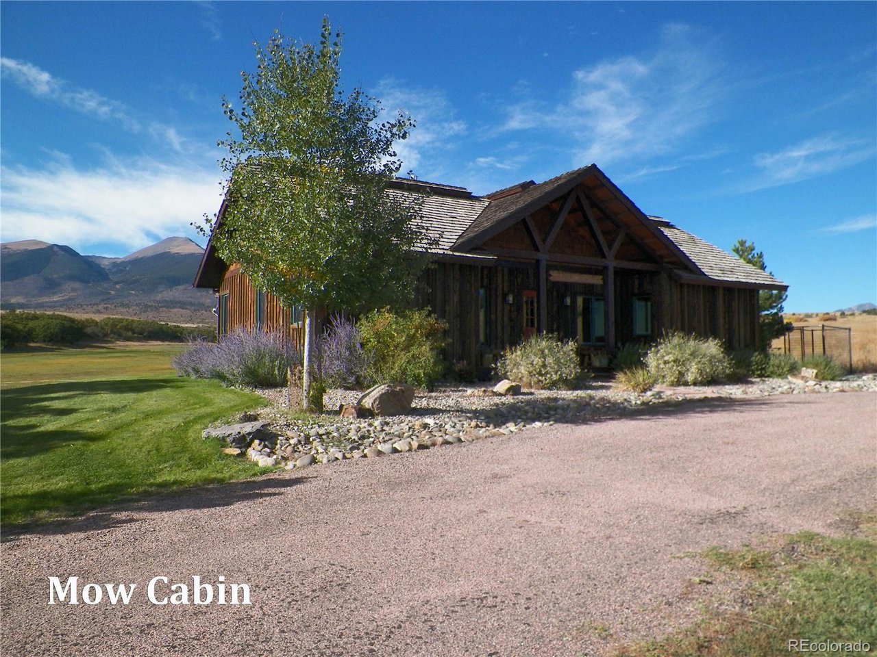 500 Two Creeks Cotopaxi, CO 81223 - Photo 43 of 50 a front view of a house with garden