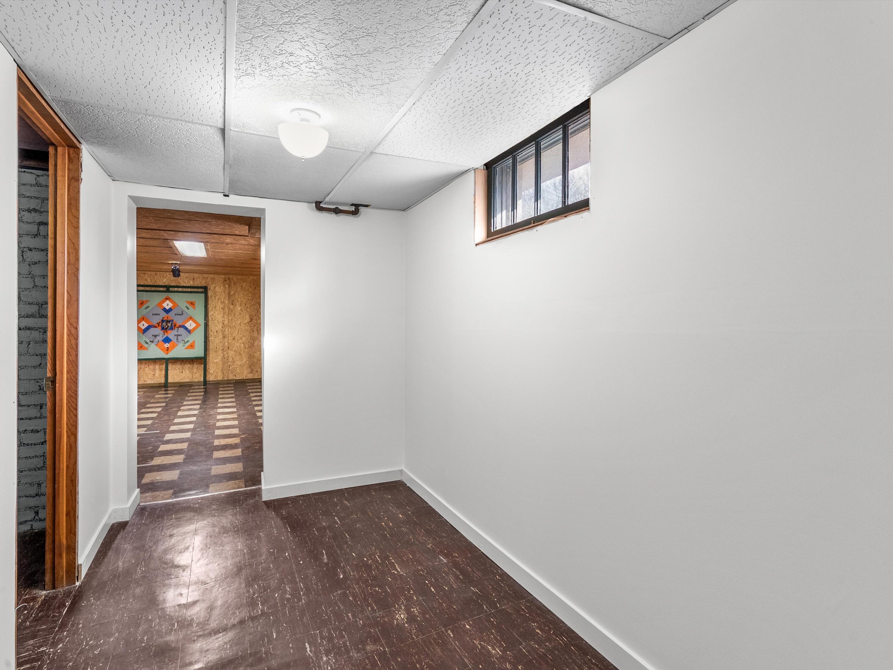 904 North 9th Street Manitowoc, WI 54220 - Photo 30 of 40 Lower Hall