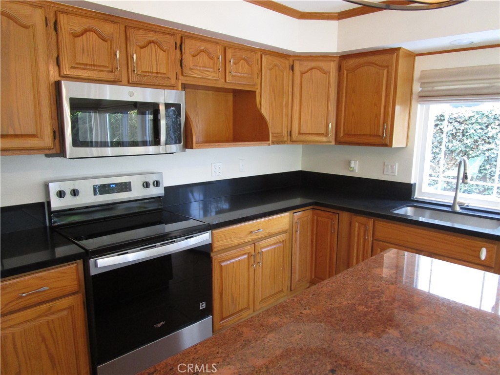 6598 Reefton Avenue Cypress, CA 90630 - Photo 6 of 14 Kitchen 2