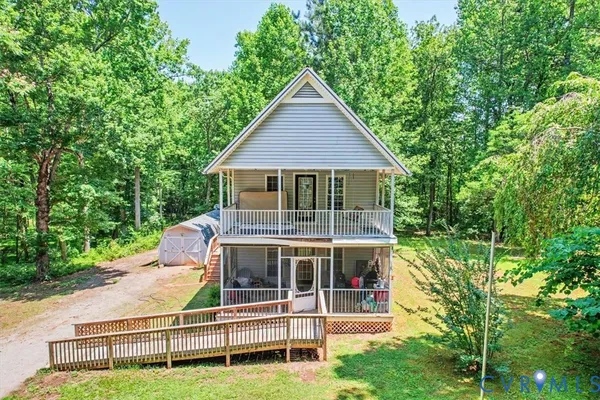 $360,000 | 62 The Fls Road, Victoria, VA 23974