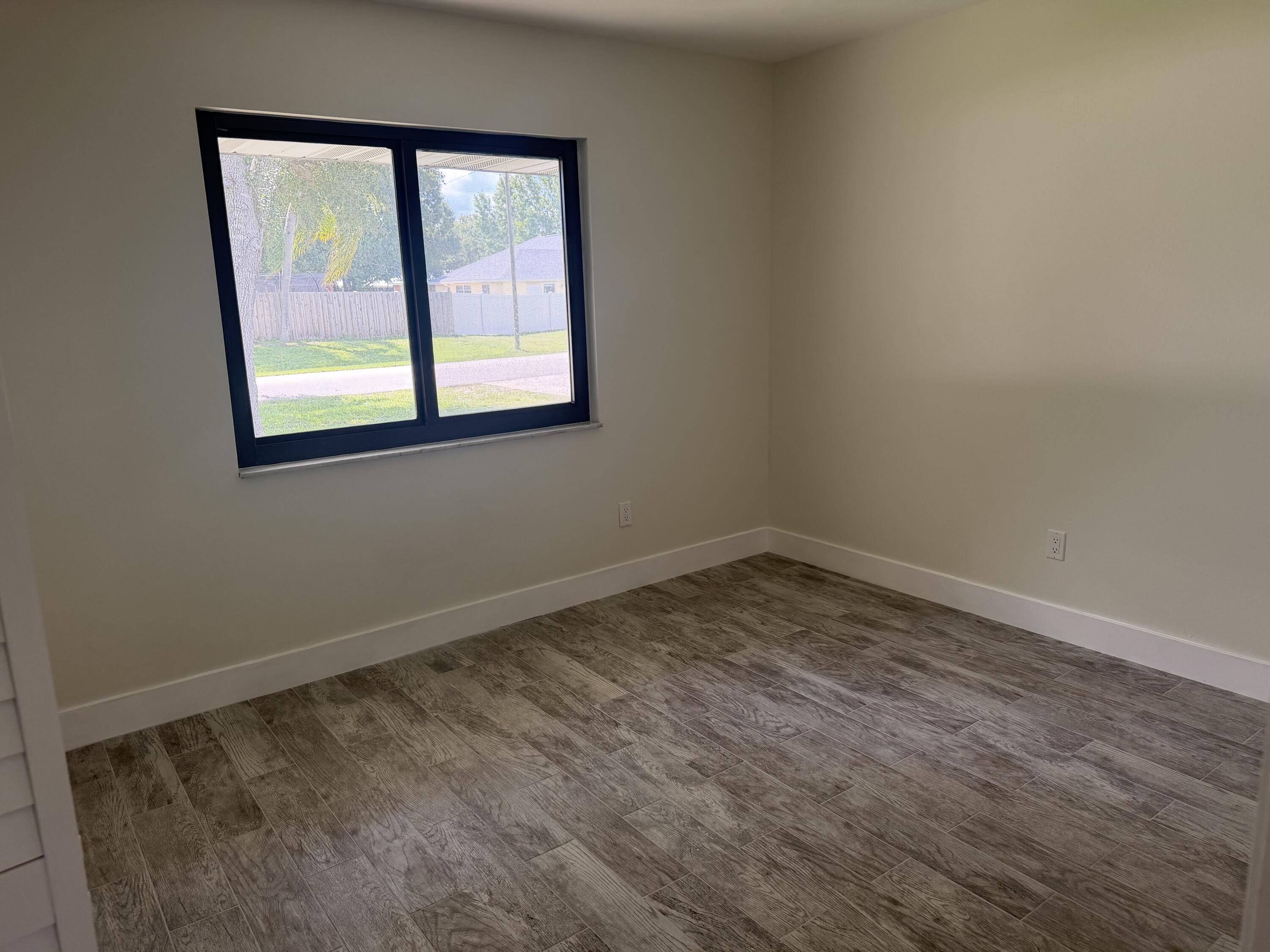 1117 Southeast Stewart Road Port St. Lucie, FL 34952 - Photo 13 of 17 IMG_8806