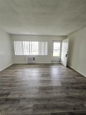 $1,250 | 2366 Shelley Street, Unit 4, Clearwater, FL 33765