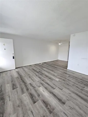 $1,250 | 2366 Shelley Street, Unit 4, Clearwater, FL 33765