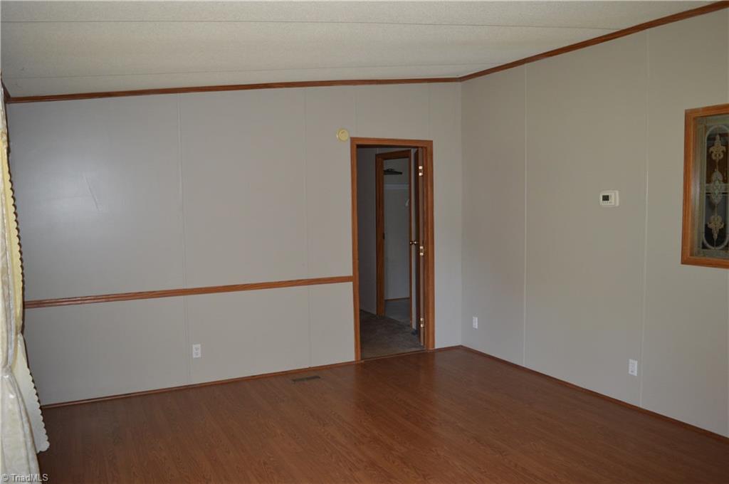5107 Highway 704 Sandy Ridge, NC 27046 - Photo 5 of 28