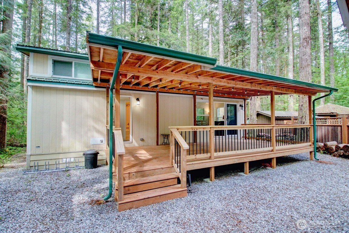 20 Goldrush Road Deming, WA 98244 - Photo 6 of 40 Gallery Image 6