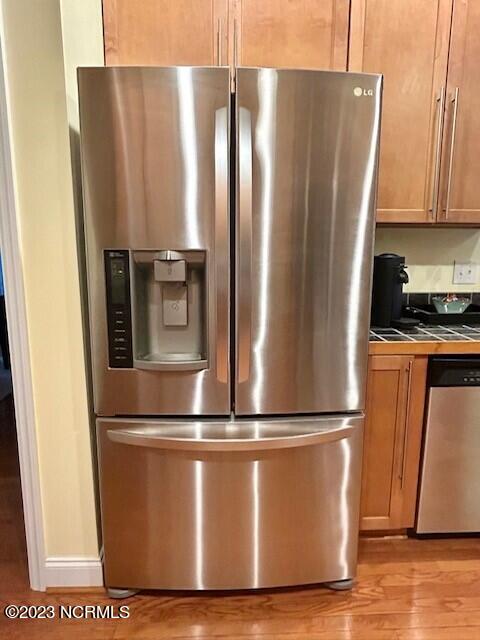 429 Superior Road Wilmington, NC 28412 - Photo 14 of 39 refrigerator with 2 ice makers