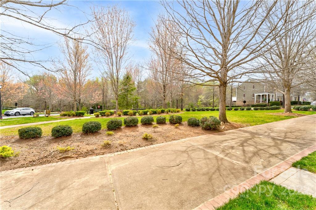 603 6th Baxter Crossing Fort Mill, SC 29708 - Photo 4 of 27