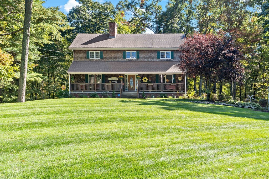 78 Perryville Road Rehoboth, MA 02769 - Photo 1 of 38 Gallery Image 1