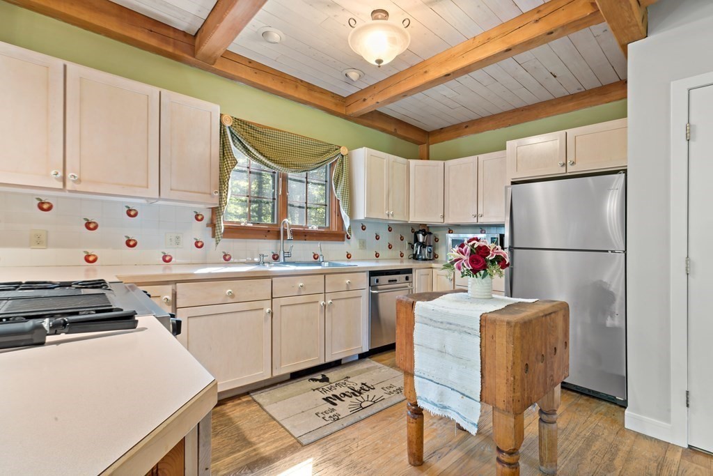 78 Perryville Road Rehoboth, MA 02769 - Photo 15 of 38 Gallery Image 15