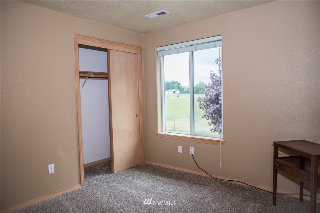 255 Grasseth Poston Road Longview, WA 98632 - Photo 26 of 36 Gallery Image 26