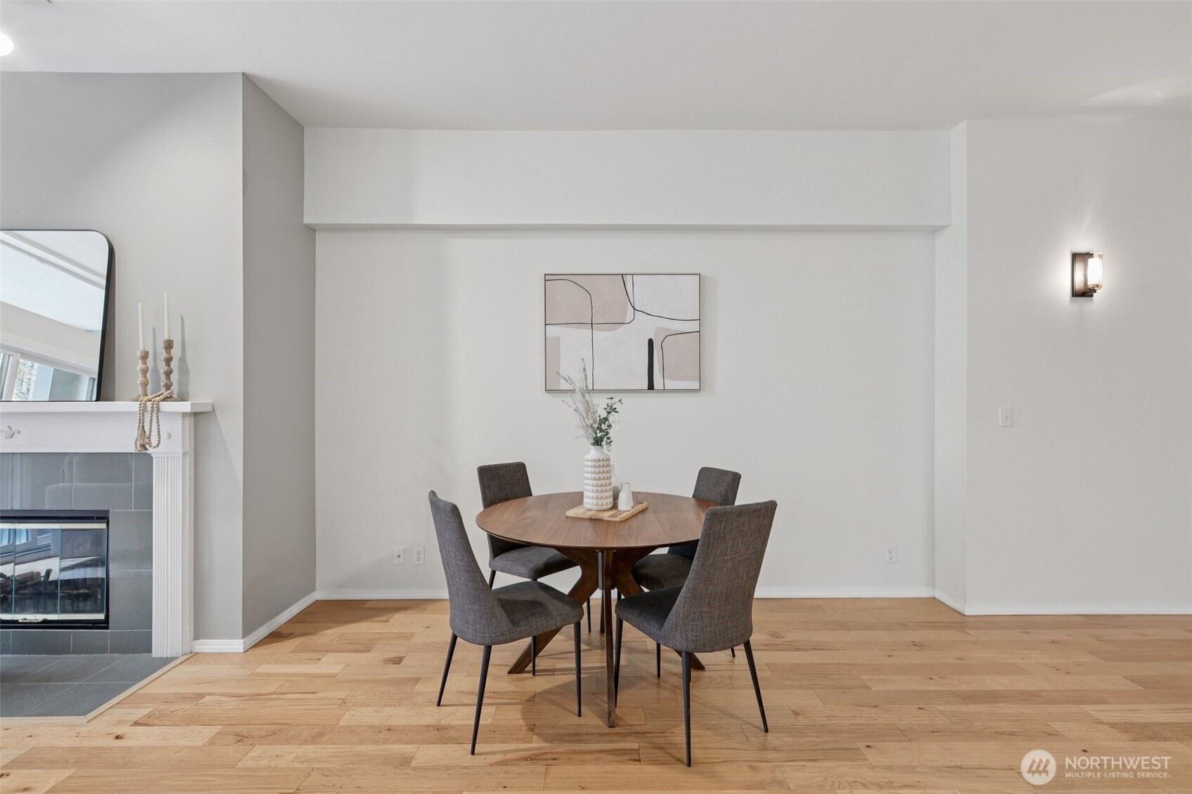 526 1st Avenue South, Unit 405 Seattle, WA 98104 - Photo 21 of 39