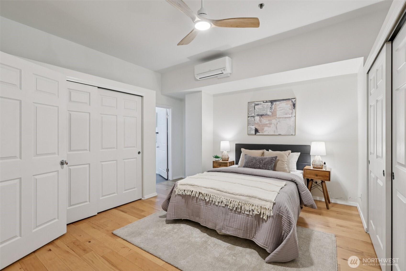 526 1st Avenue South, Unit 405 Seattle, WA 98104 - Photo 10 of 39