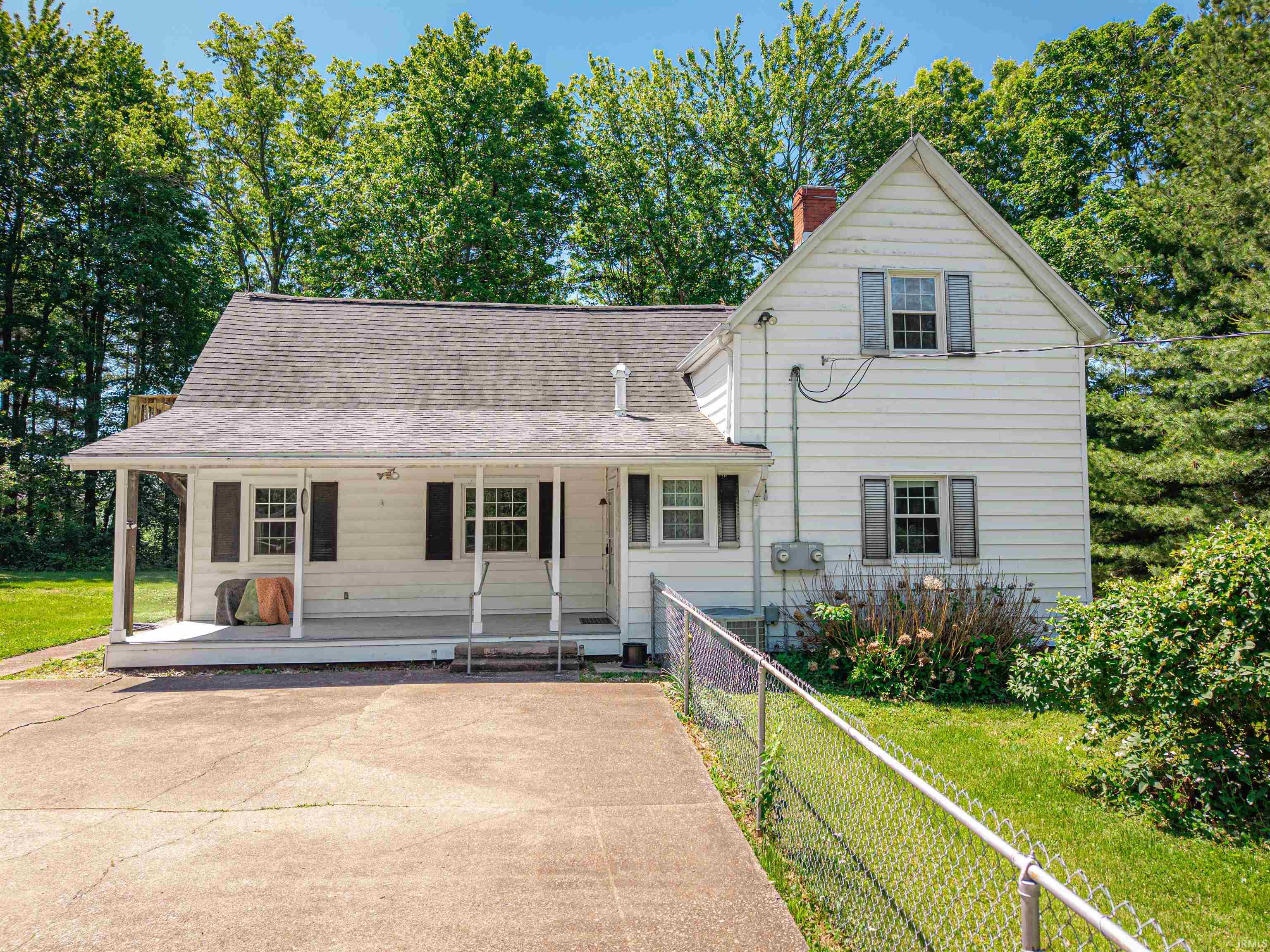 4844 North State Rte 61 Boonville, IN 47601 - Photo 3 of 25 Gallery Image 3