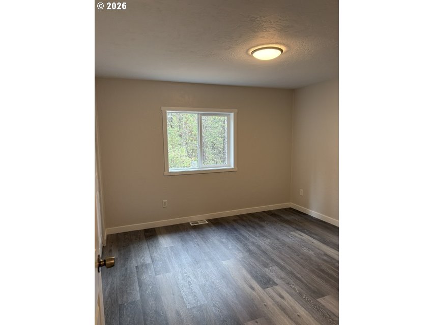 17717 Highway 58 Crescent Lake, OR 97733 - Photo 30 of 41