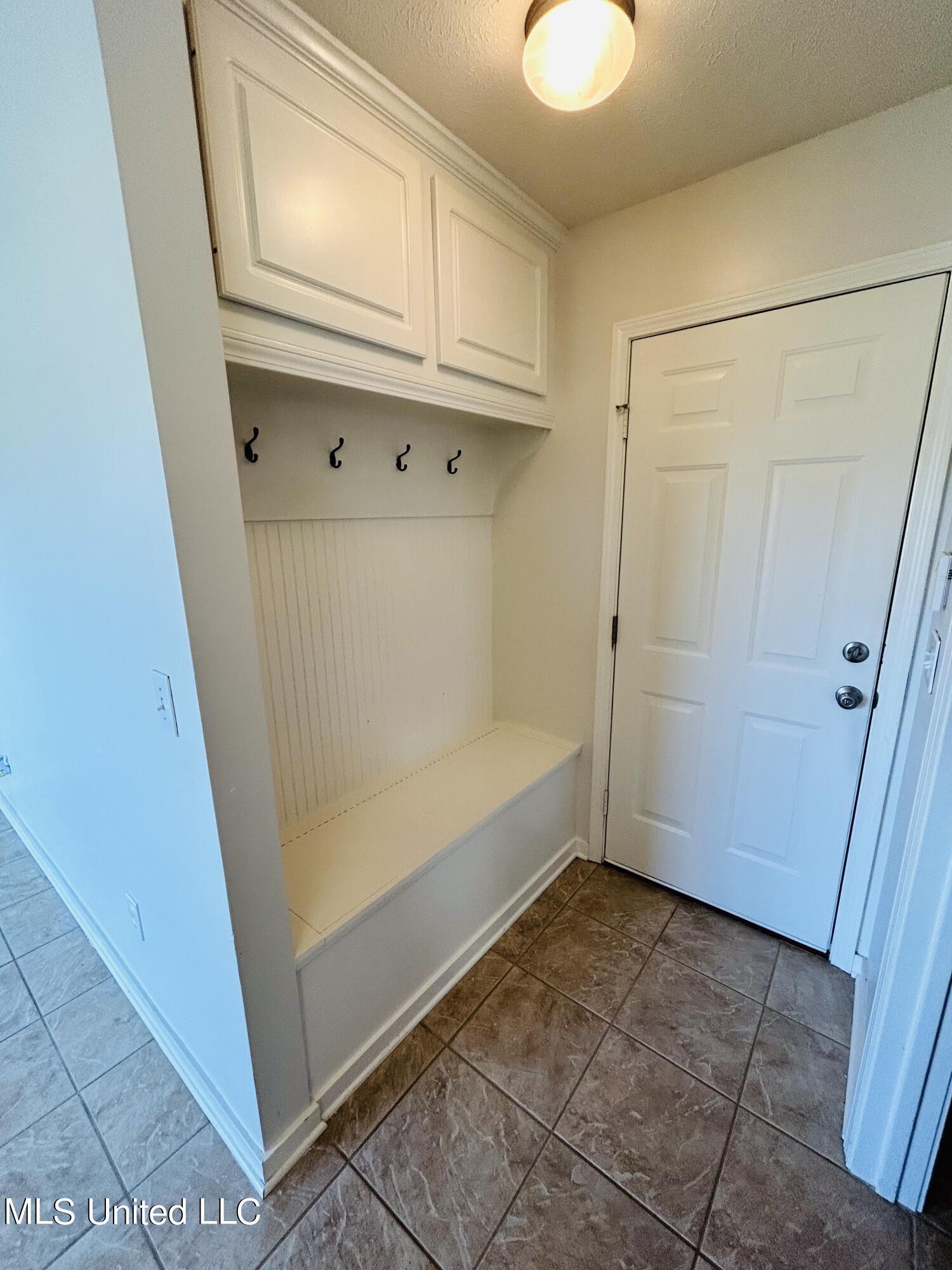 420 Springhill Point Brandon, MS 39047 - Photo 8 of 18 IMG_7546