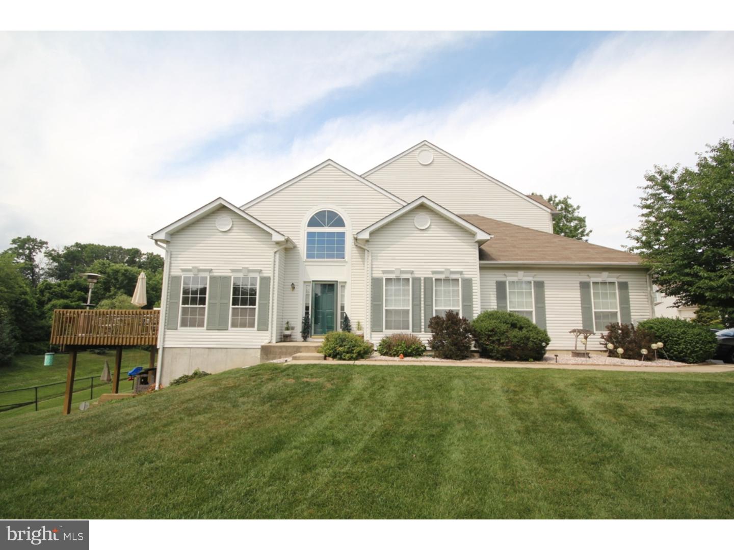 39 Windingbrook Road Bordentown, NJ 08505 - Photo 1 of 20 Gallery Image 1