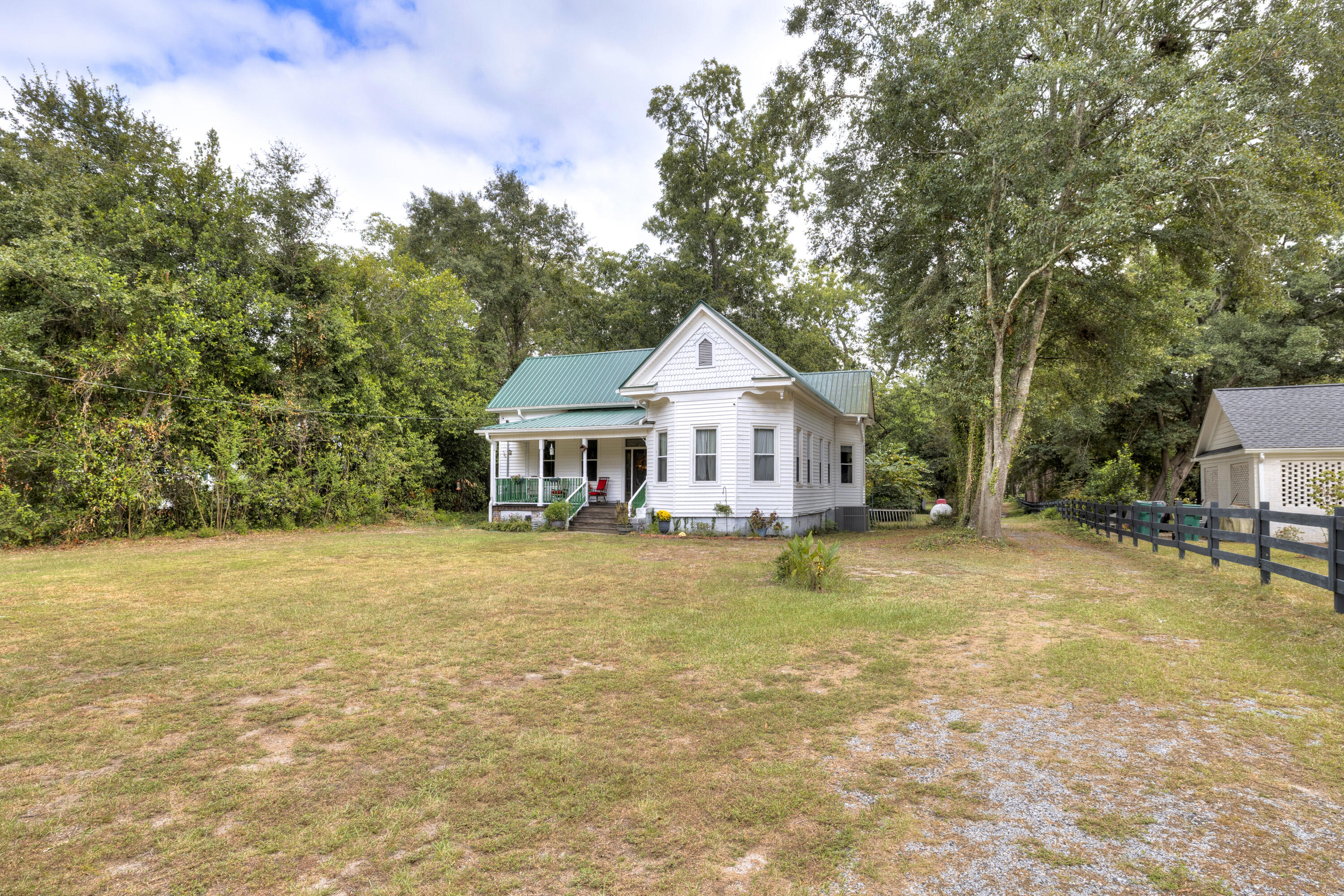 116 West Sumter Street Mayesville, SC 29104 - Photo 2 of 30