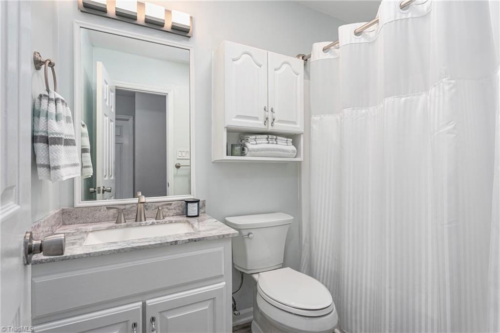 124 Holly Ridge Lane Mebane, NC 27302 - Photo 28 of 48 Gallery Image 28