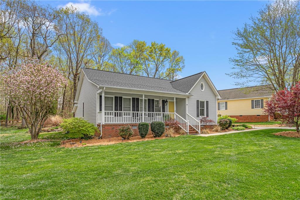 124 Holly Ridge Lane Mebane, NC 27302 - Photo 3 of 48 Gallery Image 3