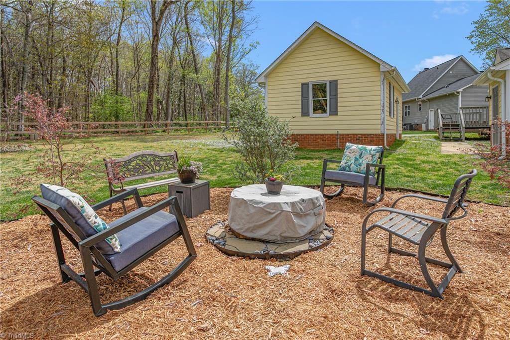 124 Holly Ridge Lane Mebane, NC 27302 - Photo 33 of 48 Gallery Image 33