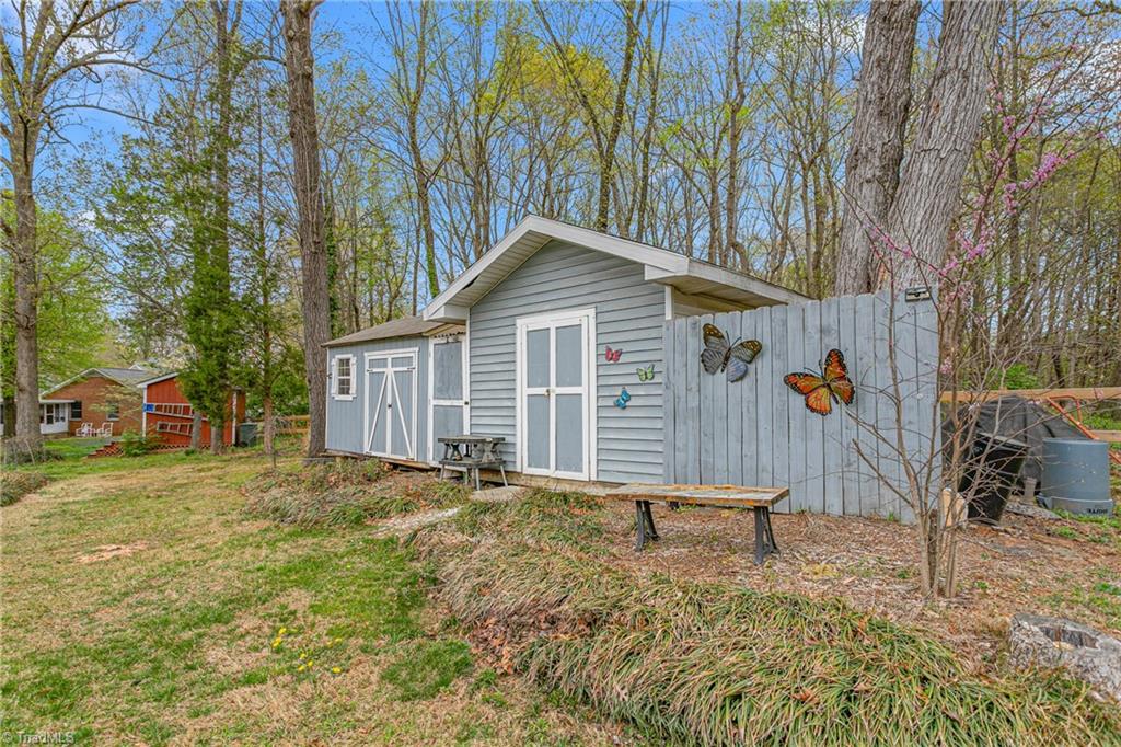 124 Holly Ridge Lane Mebane, NC 27302 - Photo 36 of 48 Gallery Image 36