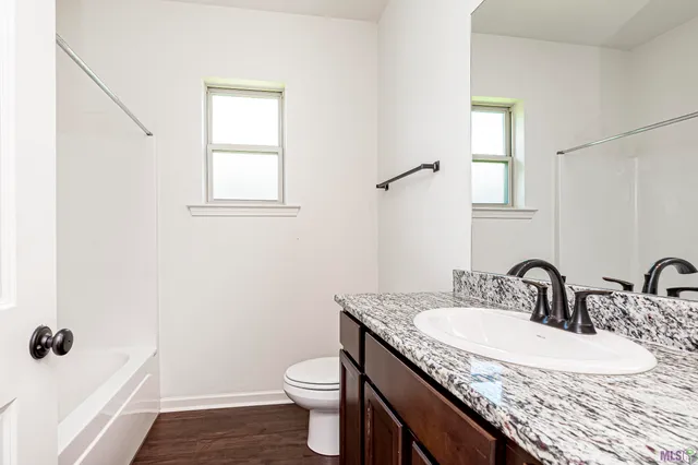 $2,300 | 41437 Cozy Way, Gonzales, LA 70737