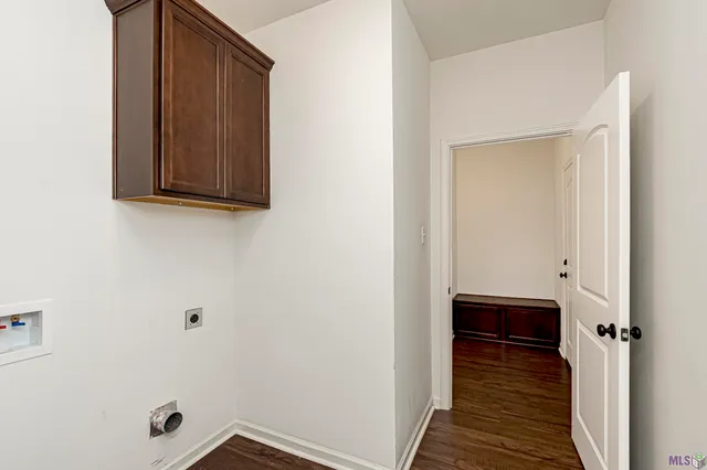 $2,300 | 41437 Cozy Way, Gonzales, LA 70737