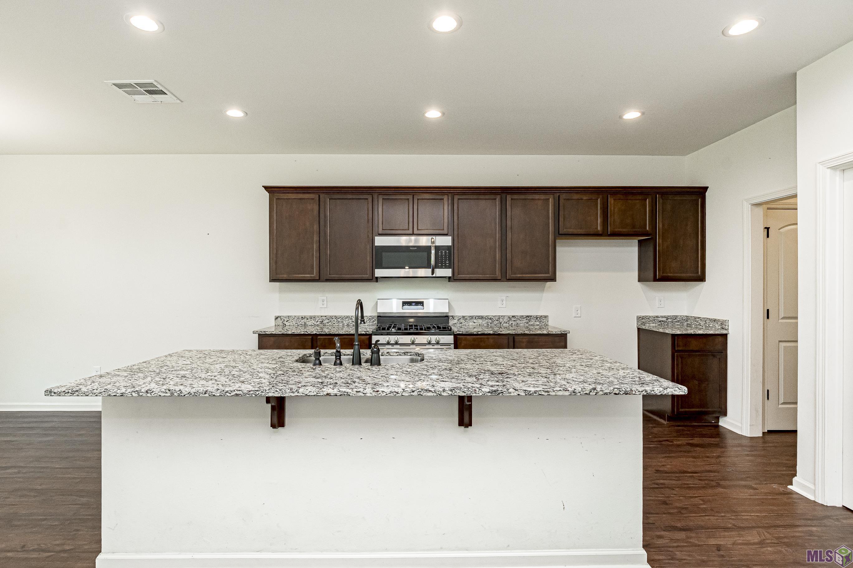 41437 Cozy Way Gonzales, LA 70737 - Photo 8 of 21