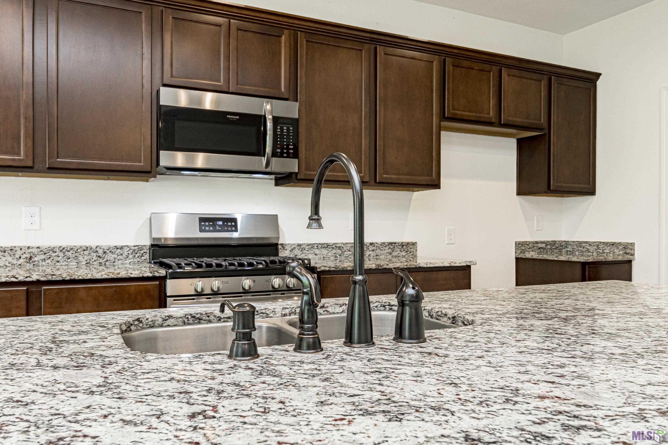 41437 Cozy Way Gonzales, LA 70737 - Photo 9 of 21