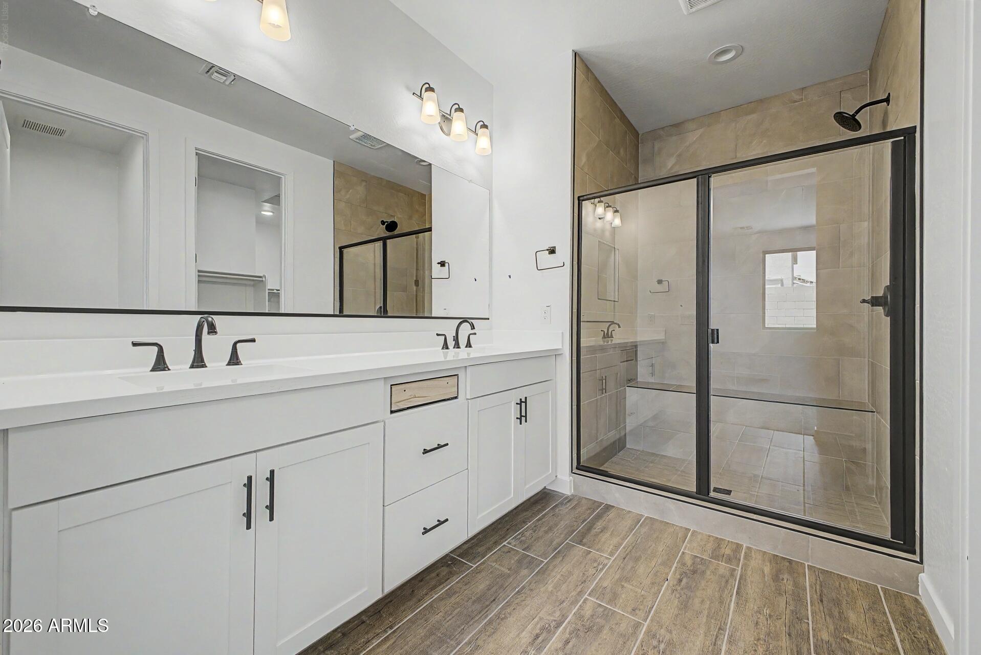 8042 West Granada Road Phoenix, AZ 85035 - Photo 12 of 35