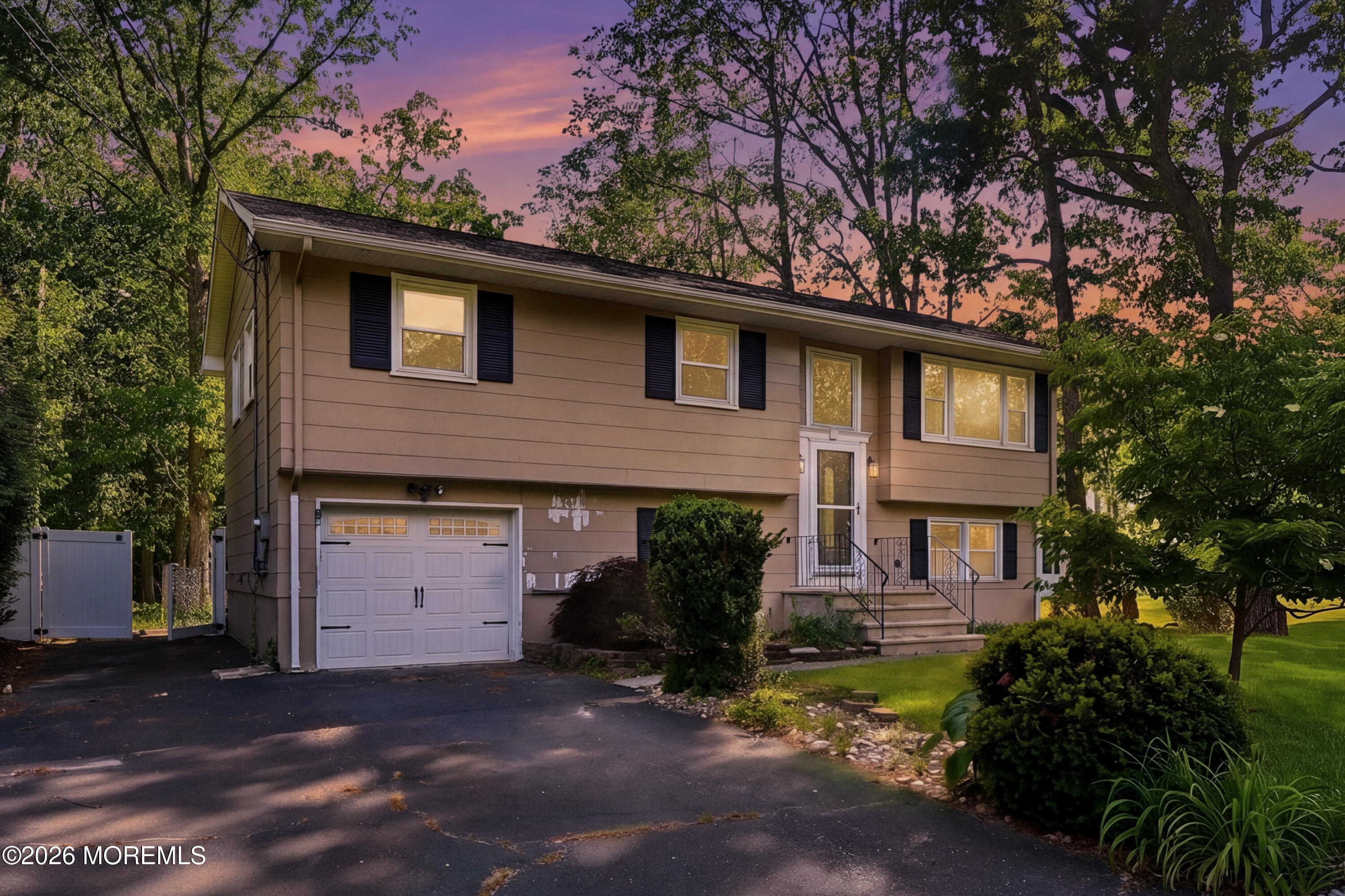 16 Crest Road Jackson, NJ 08527 - Photo 3 of 61 002