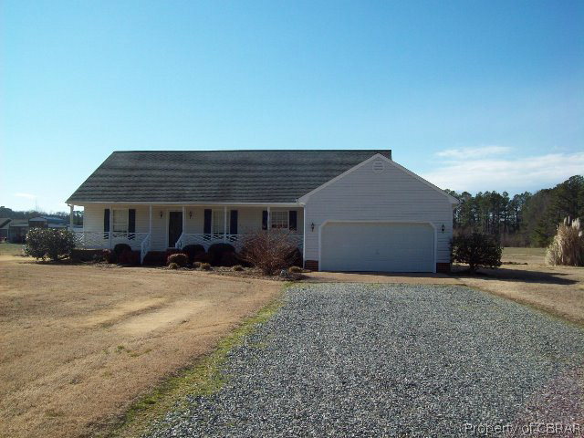 597 Ebenezer Church Road Cobbs Creek, VA 23035 - Photo 3 of 16
