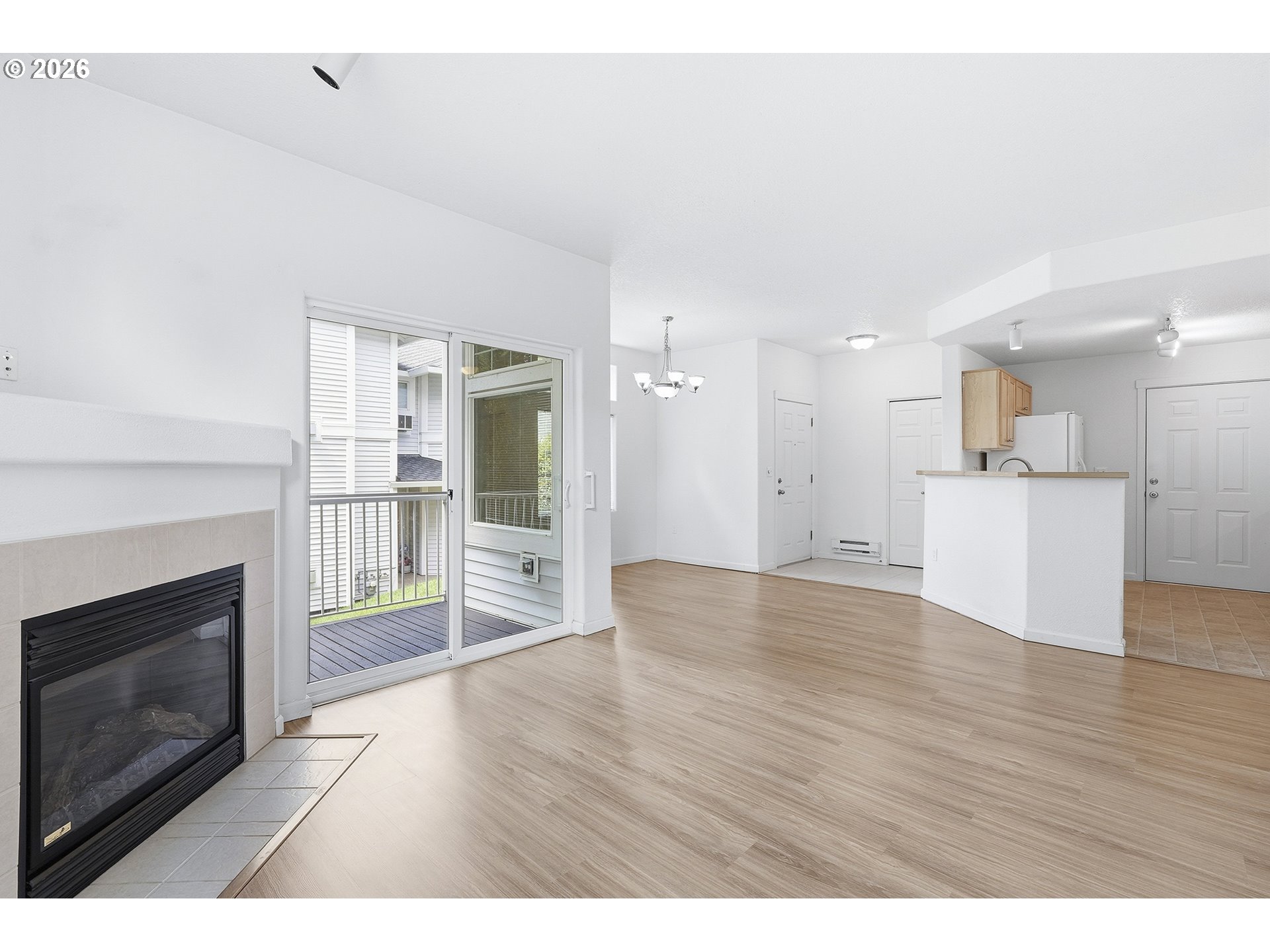 14635 Southwest Beard Road, Unit 102 Beaverton, OR 97007 - Photo 11 of 29