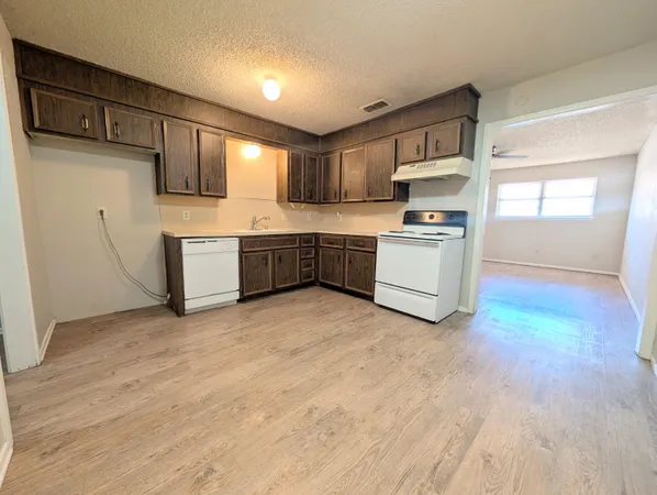 $925 | 6509 21st Street, Unit B, Lubbock, TX 79407