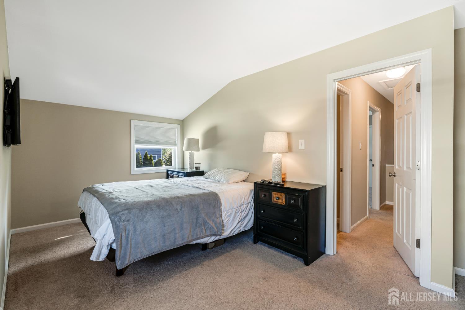 420 Decatur Avenue Middlesex, NJ 08846 - Photo 18 of 26