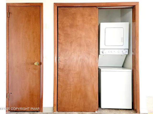 $115,000 | 115 Foxfire Drive, Unit 306, Mount Pocono, PA 18344