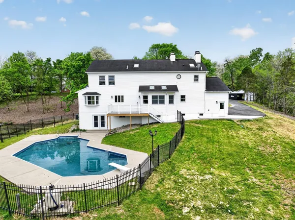 $664,900 | 5716 Pioneer Ridge Lane, Lawrenceburg, IN 47025