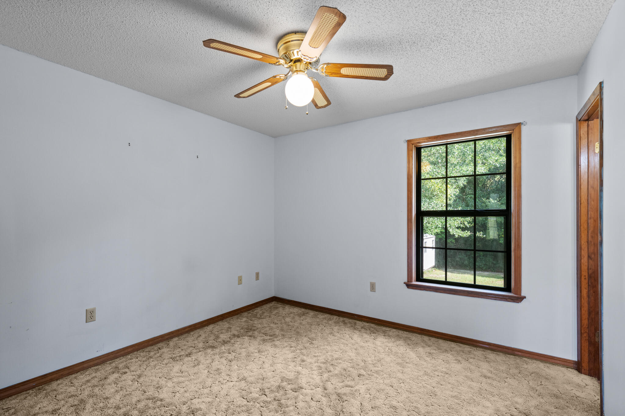 354 John King Road Crestview, FL 32539 - Photo 12 of 24 354JohnKingRd-14