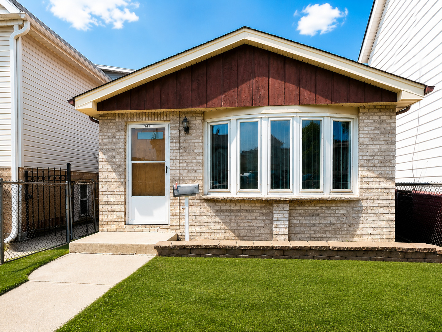 5708 West 64th Place Chicago, IL 60638 - Photo 1 of 17