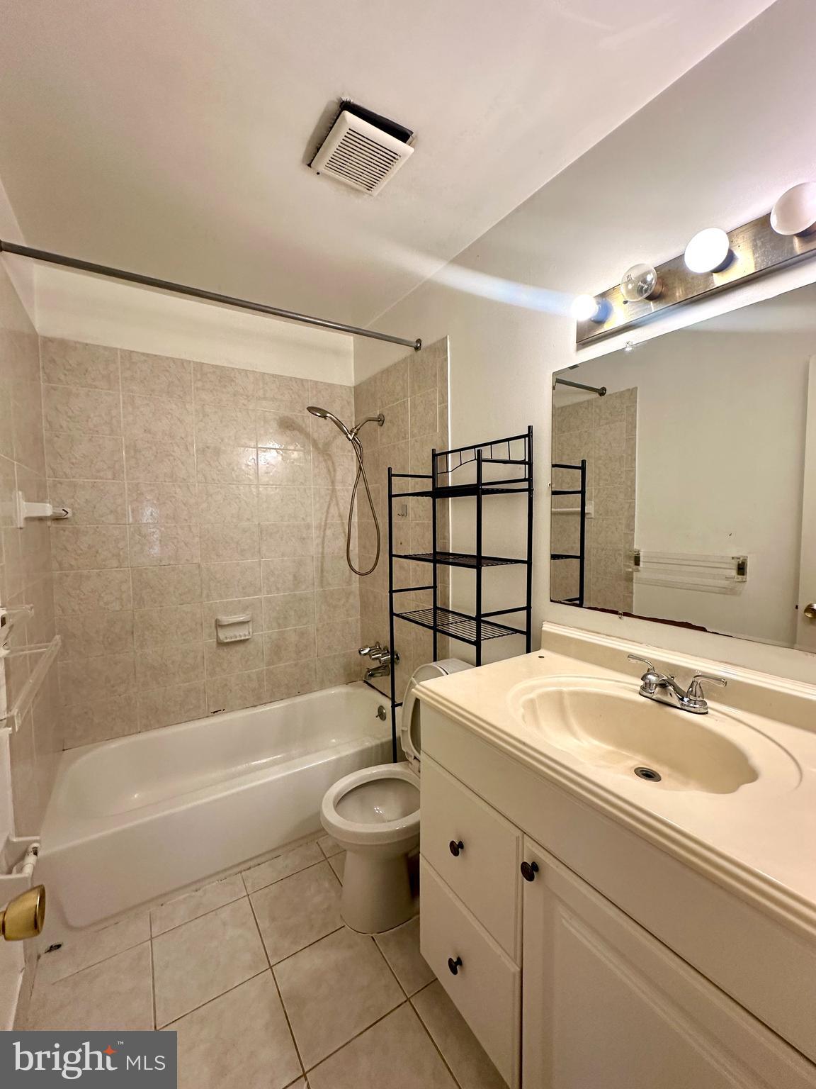 8357 Luce Court Springfield, VA 22153 - Photo 19 of 28 bathroom