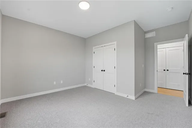 $699,999 | 10503 North Liberty Street, Kansas City, MO 64155