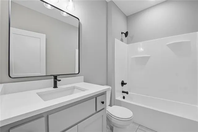 $699,999 | 10503 North Liberty Street, Kansas City, MO 64155