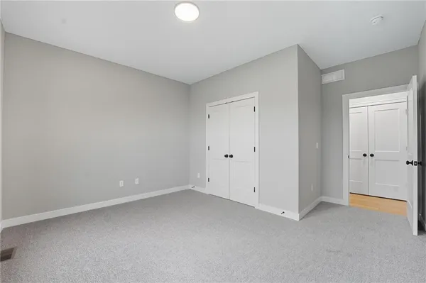 $699,999 | 10503 North Liberty Street, Kansas City, MO 64155