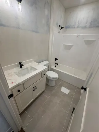 $699,999 | 10503 North Liberty Street, Kansas City, MO 64155