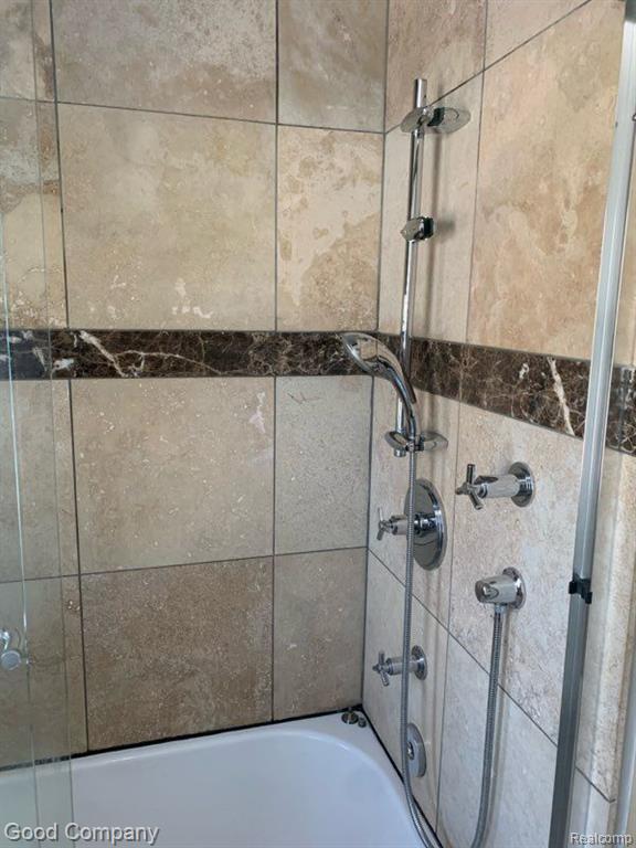 3930 Amherst Road Royal Oak, MI 48073 - Photo 13 of 20
