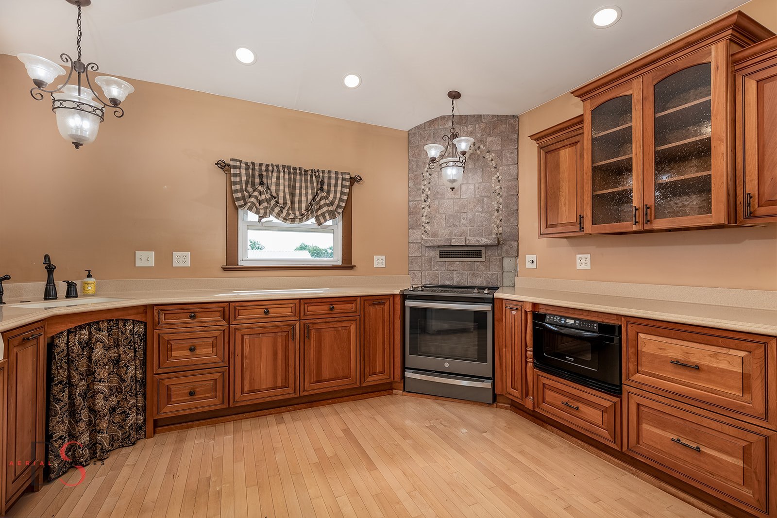 7672 East 3300 N Road Streator, IL 61364 - Photo 9 of 35