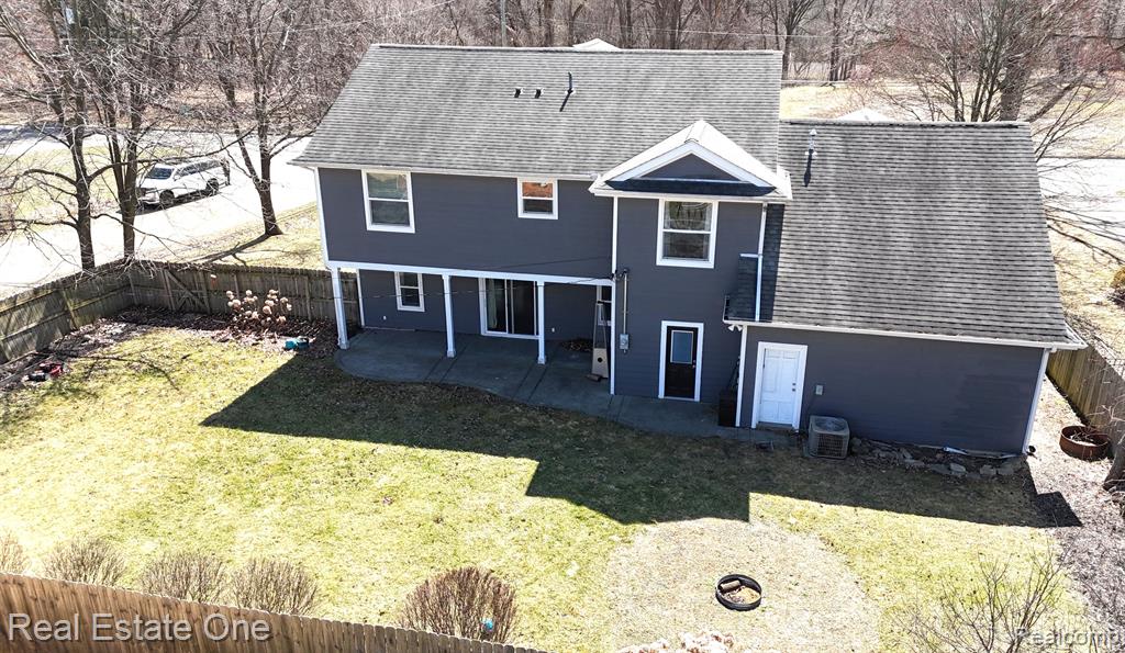 1100 Harding Avenue Rochester Hills, MI 48307 - Photo 6 of 37